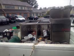 Best Electronics and E-Waste Disposal  in Lincoln City, OR
